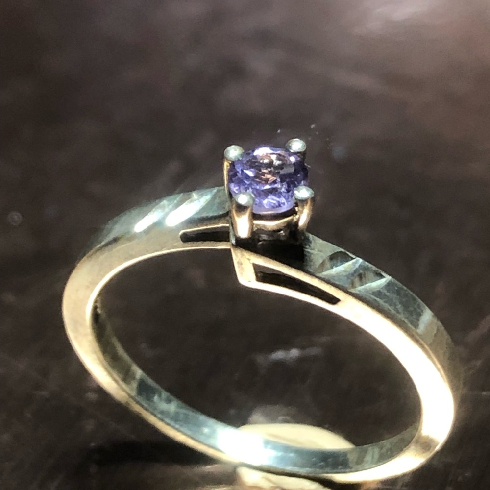 Amethyst Cubic Zirconia Ring Sterling Silver 925 Size 9.5